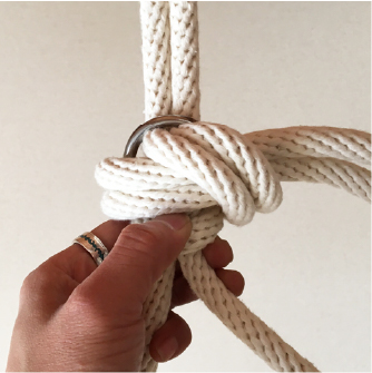 【step10】最初にロープが出てきてたところに通す。